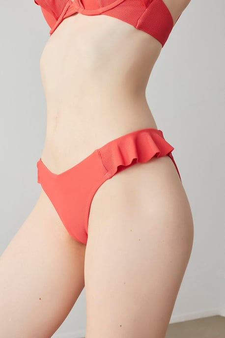 Höga Hipster Bikiniunderdelar med Volang - Image 2