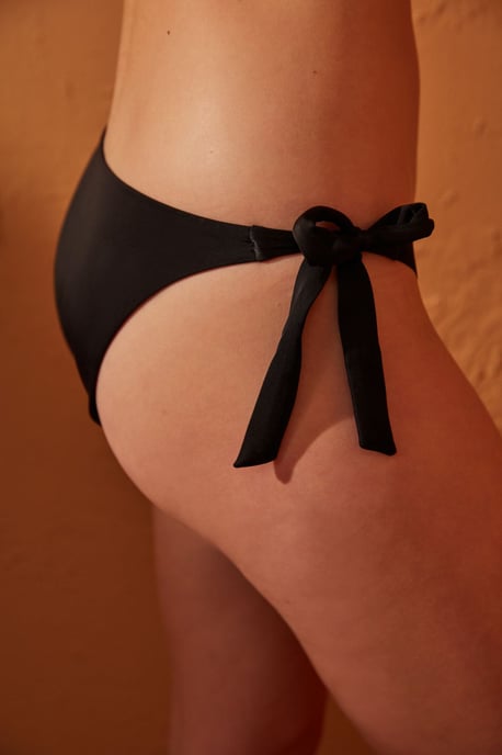 Lågmidjade brasilianska bikiniunderdelar med band - Image 2