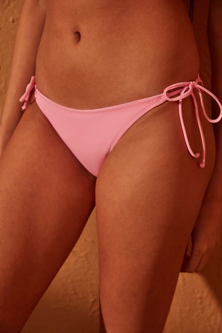 Låghöga bikiniunderdelar med knytning i sidan - Image 2