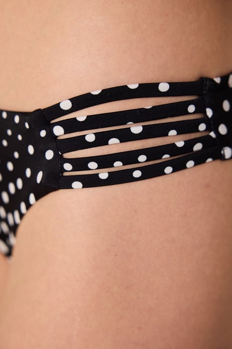 Bikiniunderdelar med polka prickar och skärningar i midjan - Image 4
