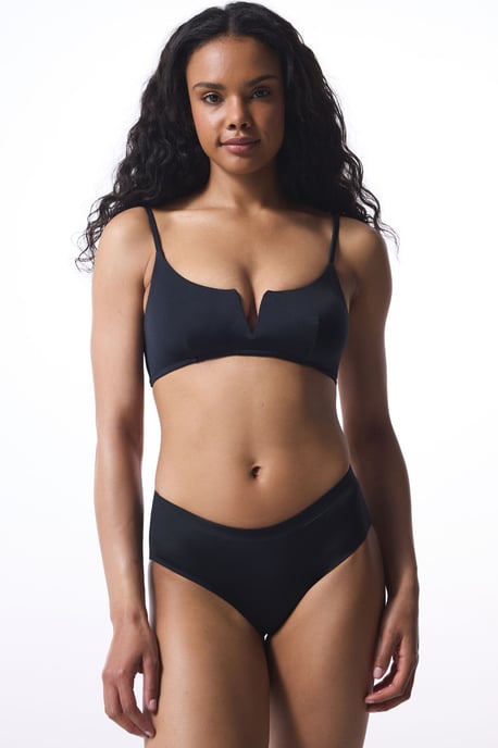 Solid Cut-Out Underwire Bikini Top - Image 5