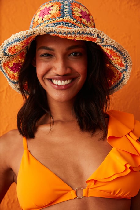 Solid Triangle Bikini Top With Ruffle - Image 4