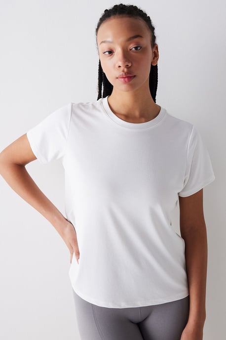 Dam T-shirt med rundhals och kort ärm - Image 2