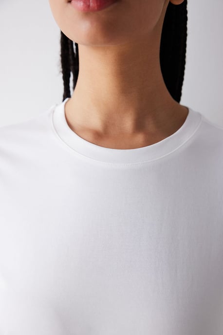 Dam T-shirt med rundhals och kort ärm - Image 5