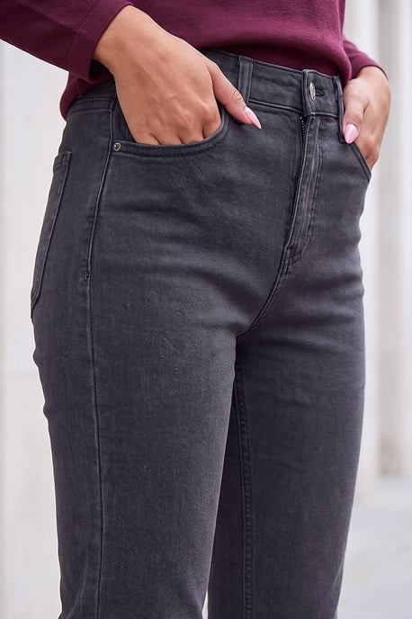Petite Bootcut Stretch Jeans - Image 4