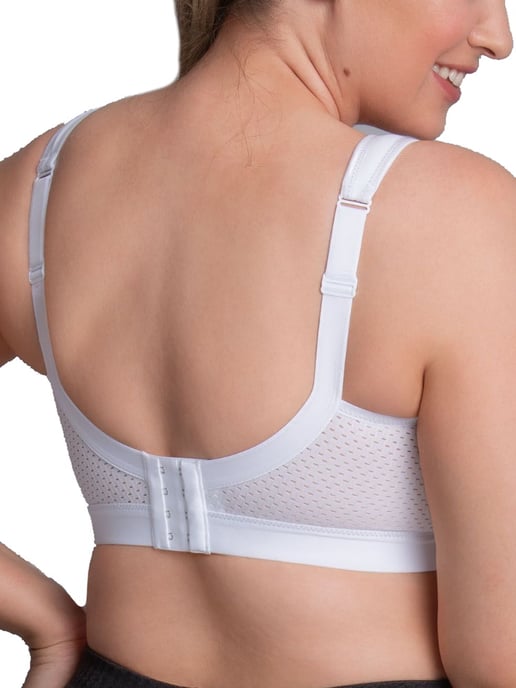 Anita Bustier - Image 2