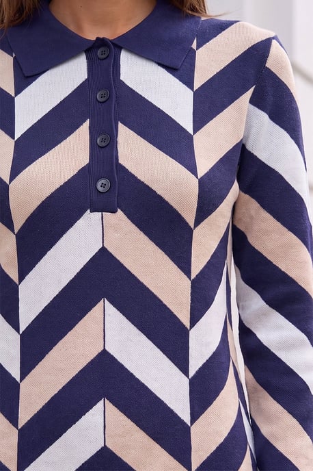 Chevron Collared Knit Dress - Image 4