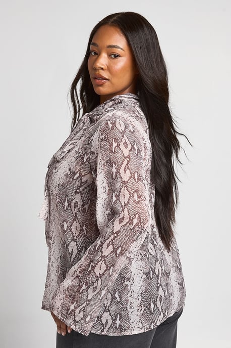 Plus Snake Chiffon High Neck Scarf Blouse - Image 2