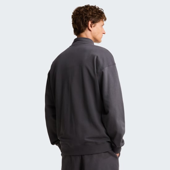U Essential Light Relaxed 1/4 Zip Crew TNF - Image 4