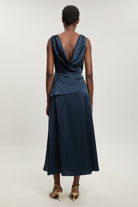 Textured Satin Ruffle Detail Sleeveless Midi Dress - Image 3