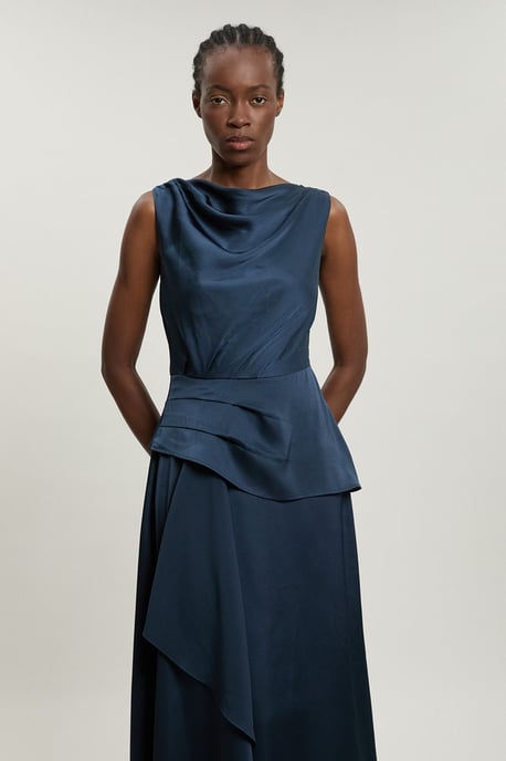 Textured Satin Ruffle Detail Sleeveless Midi Dress - Image 4