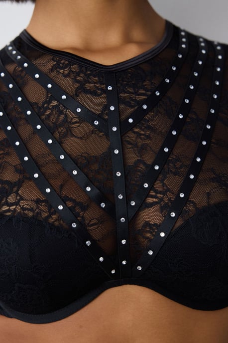 Underwired Lace Bra With Stone Detail - Image 4