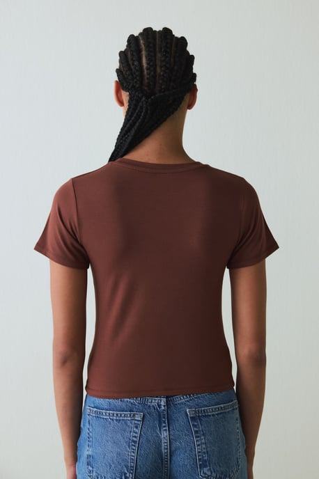 Kvinnors Slim-Fit Modal Rundhalsad T-shirt - Image 5