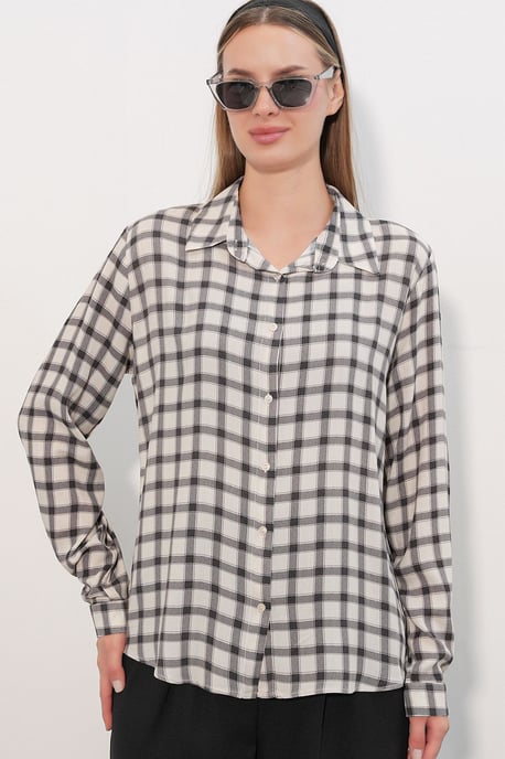 Patterned Long Sleeve Shirt - Image 3