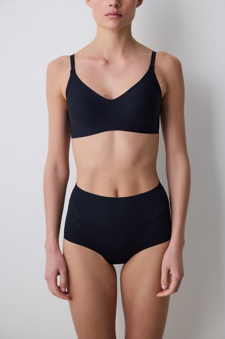 Högmidjad Brief Shapewear - Image 1