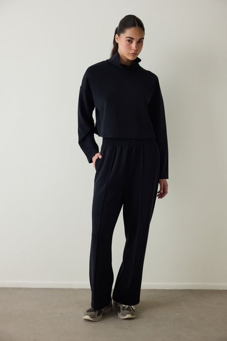 Dames Korte Col Sweater - Image 1