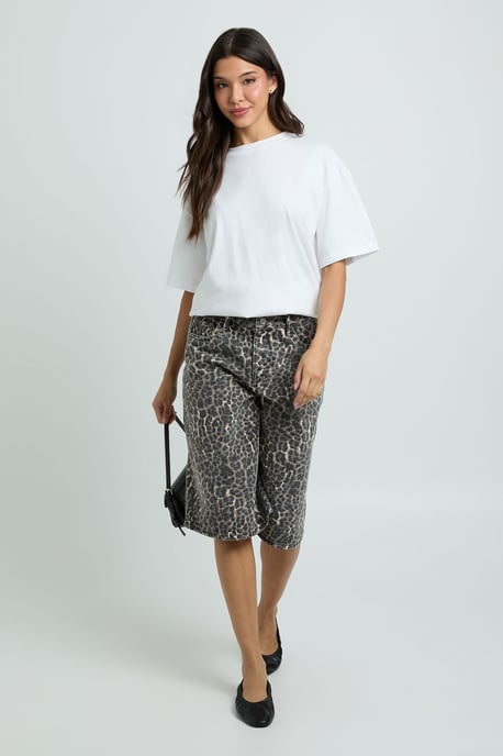 Longline Mid Rise Denim Jort - Image 1