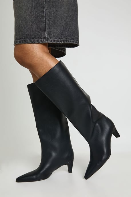 Kitten Heel Pull On Column Boots - Image 1