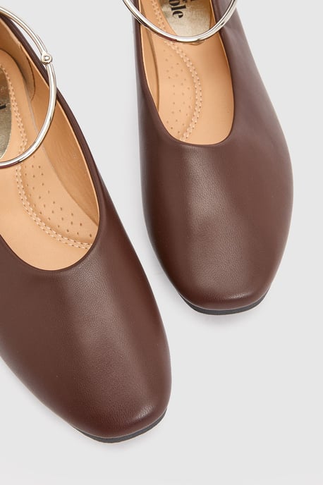 Kristen Faux Leather Super Padded Flexi Sole Almond Toe Ballet Pumps - Image 3