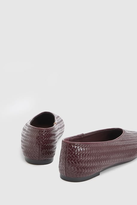 Malia Faux Leather Woven Round Toe Ballet Flats - Image 2