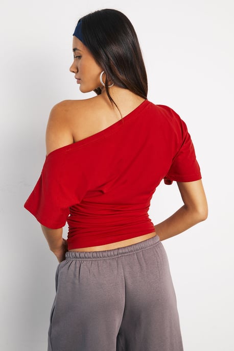 Off The Shoulder Ruched T-Shirt - Image 2