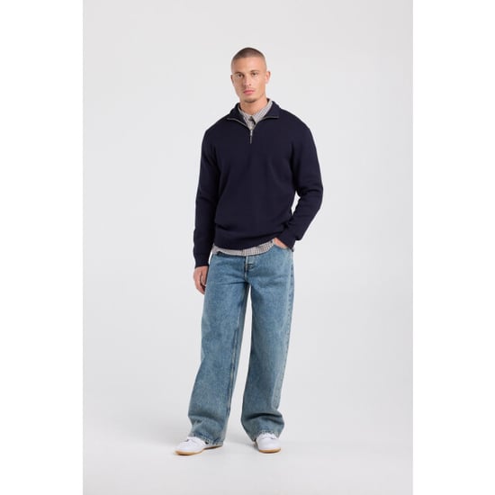 America Today Kon half zip - Image 3