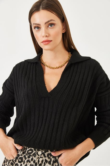 Relaxed Fit V-Neck Sweater - Image 2