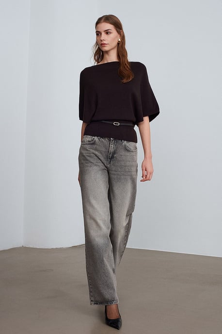 Belted Boat Neck Knit Sweater - Image 5
