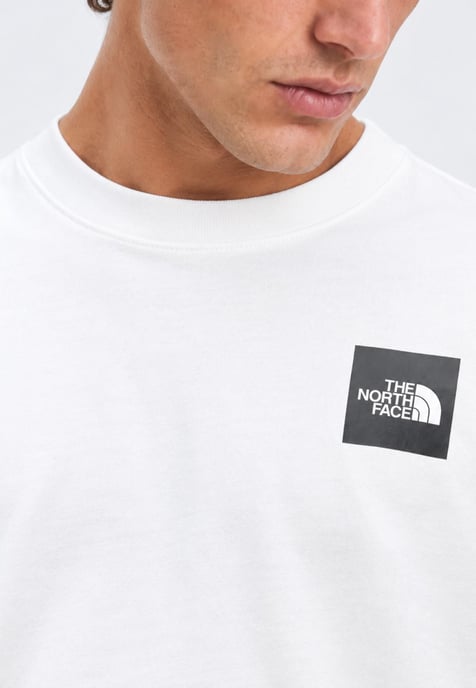 The North Face Expedition Photo Relaxed T Shirt in White - Image 4