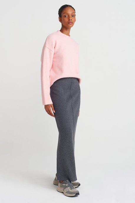 Women's Solid Crew Neck Ribbed Sweater - Image 3