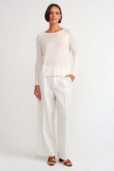Women’s Ribbed Crew Neck Sweater - Image 3
