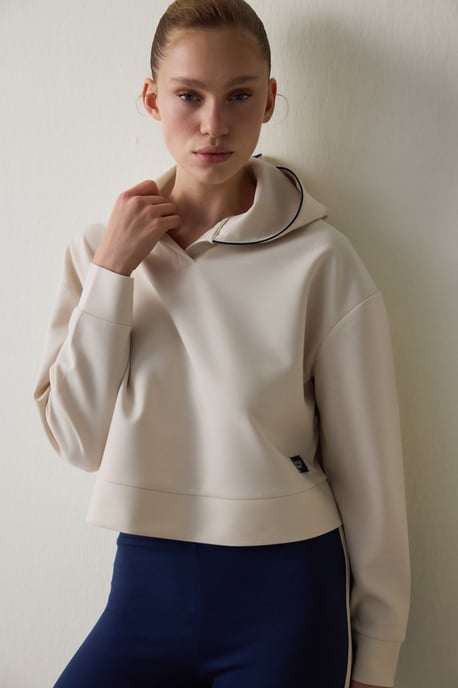 Kvinnors Halvdraget Huva Midi Sweatshirt - Image 1