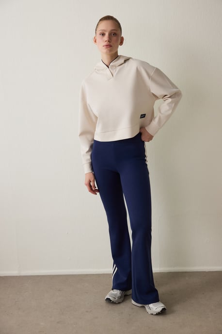 Kvinnors Halvdraget Huva Midi Sweatshirt - Image 4