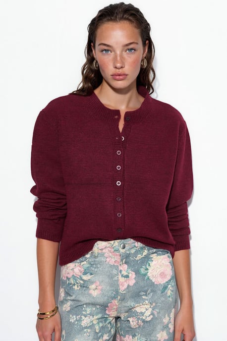 Ribbed Crew Neck Button Cardigan - Image 3