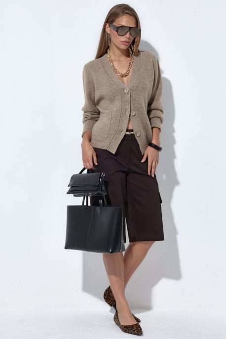 Women's Ribbed V-neck Button Cardigan - Image 3