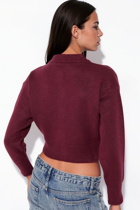 Crop Ribbed Cardigan With Buttons - Image 3