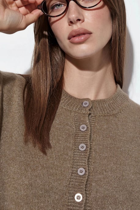 Ribbed Crew Neck Button Cardigan - Image 4