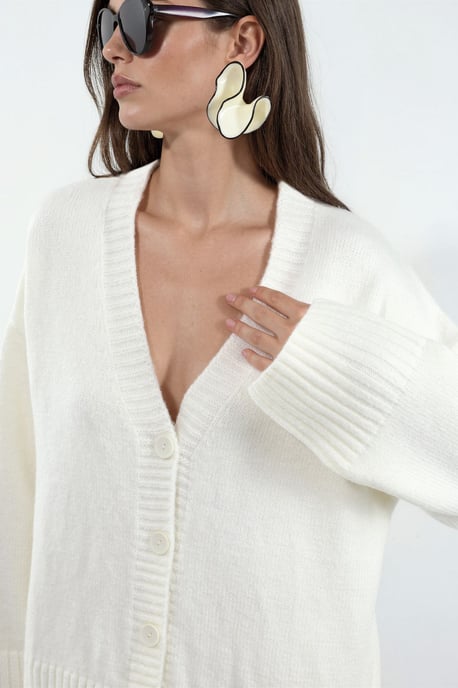 Ribbed V-Neck Button Cardigan - Image 4