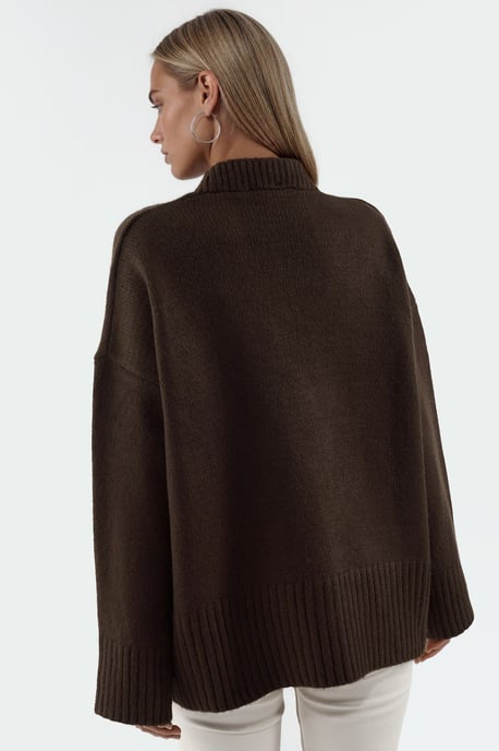 Ribbed V-Neck Button Cardigan - Image 3