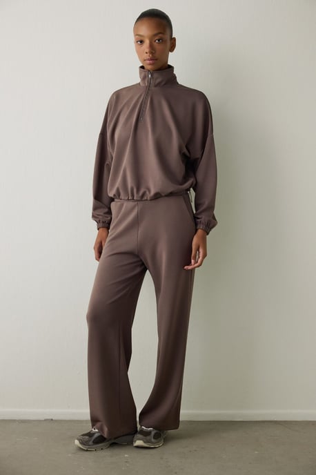 Dames Crop Half-zip Sweatshirt - Image 2