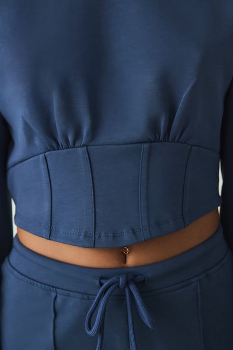 Dames Cropped Crew Neck Sweatshirt - Image 4
