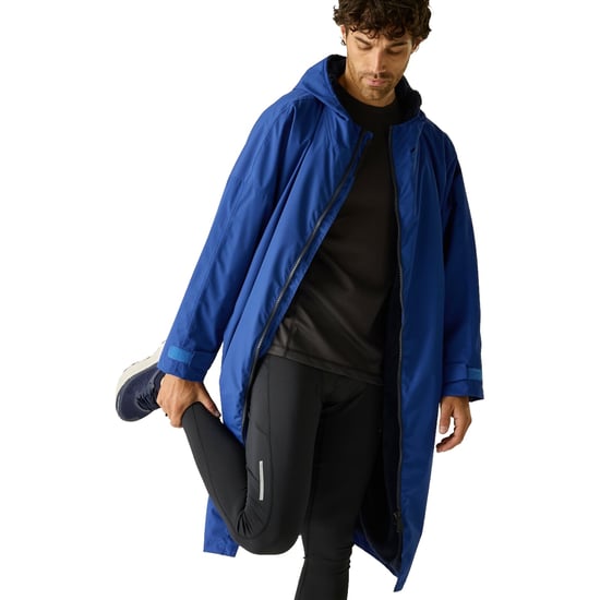 Regatta Professional Waterpoof Changing Robe - Image 3