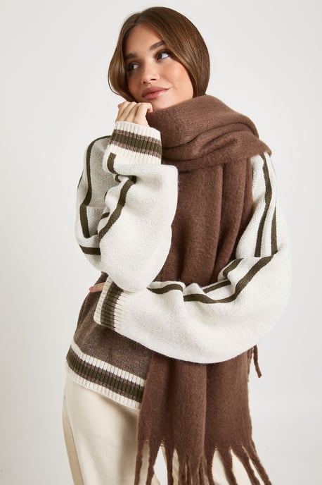 Oversized Tassel Fluffy Scarf - Image 1