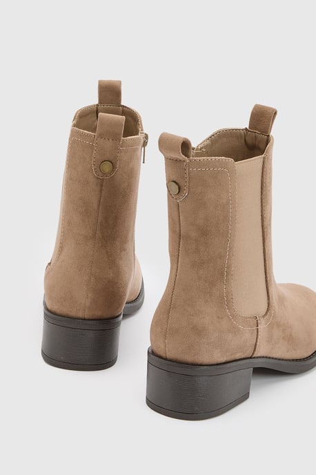 Faux Suede Tab Detail Chelsea Boots - Image 4
