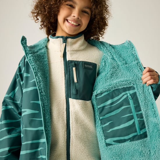Regatta Kids Spirit Of Adventure Hooded Waterproof Warm Drying Changing Robe - Image 4
