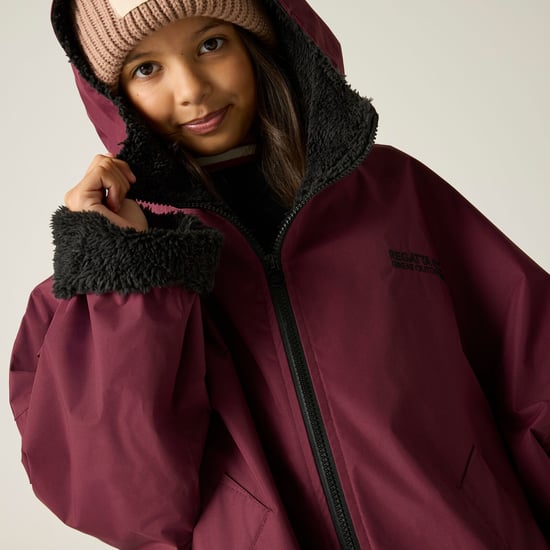 Regatta Kids Spirit Of Adventure Hooded Waterproof Warm Drying Changing Robe - Image 4