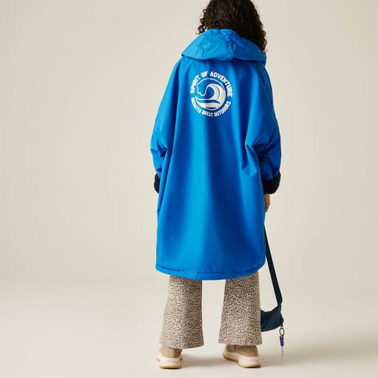 Regatta Kids Spirit Of Adventure Hooded Waterproof Warm Drying Changing Robe - Image 2