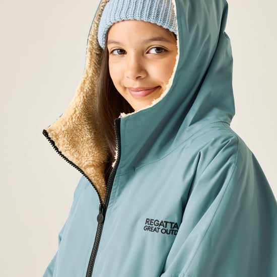 Regatta Kids Spirit Of Adventure Hooded Waterproof Warm Drying Changing Robe - Image 6