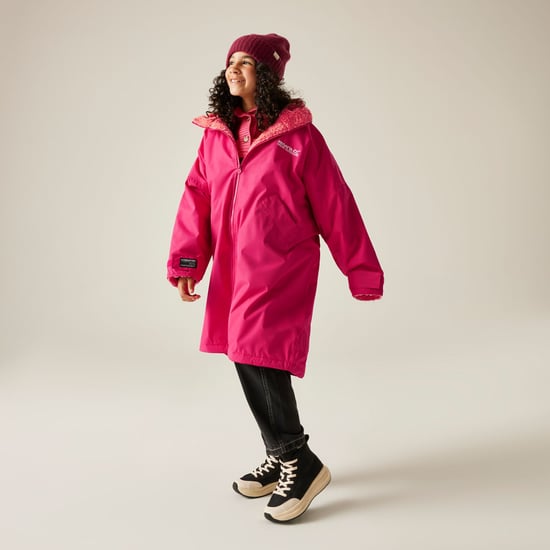 Regatta Kids Spirit Of Adventure Hooded Waterproof Warm Drying Changing Robe - Image 6