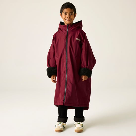 Regatta Kids Spirit Of Adventure Hooded Waterproof Warm Drying Changing Robe - Image 2